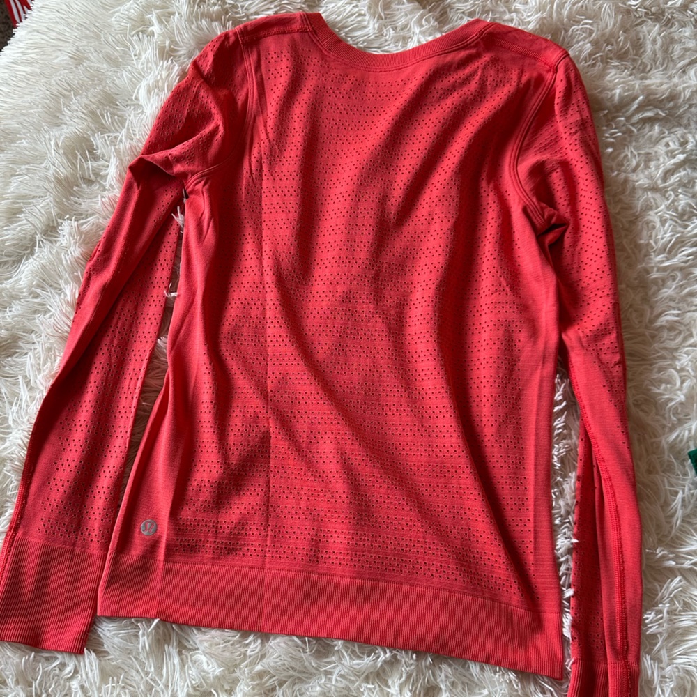 Lululemon orange mesh long sleeve shirt 4 6